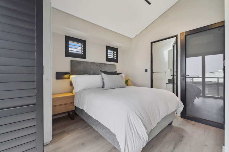 5 Bedroom Property for Sale in Bakoven Western Cape